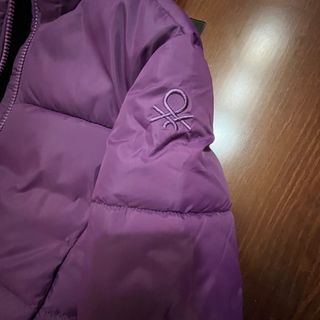 Plumas Benetton niña morado Talla (6-7 años)122 cm