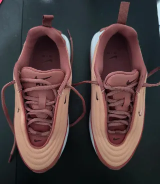 Nike Air Max Portal Coral