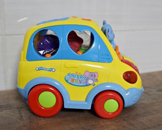 COCHE MUSICAL DE JUGUETE CLASIFICADOR DE FORMAS