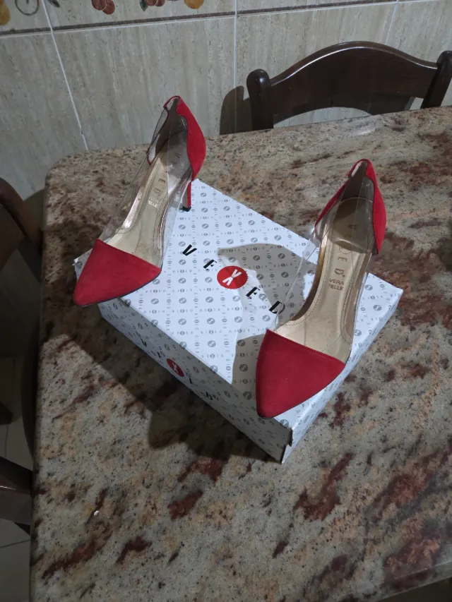 Tacones rojos mujer marca Vexed