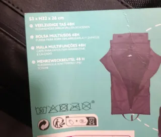 Mochila de viaje negra