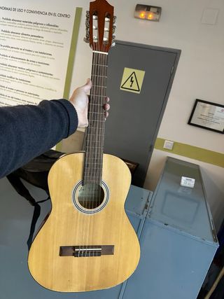 Guitarra Clásica Cadete José Torres NL con cejilla