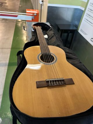 Guitarra Clásica Cadete José Torres NL con cejilla