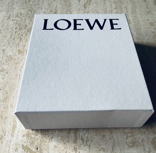 Estuche Perfume Aire de Loewe