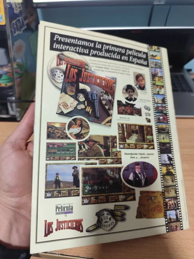 Revista pc Los Justicieros dinamic multimedia