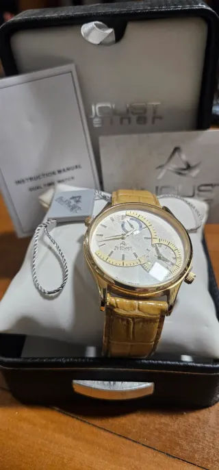 Reloj August Steiner Dorado y Marrón