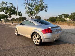 Audi TT 1.8T 180cv