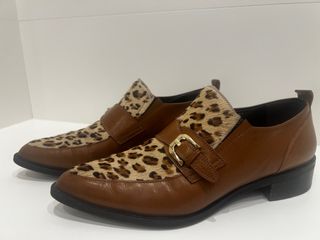 Mocasines Piel Animal Print Hebilla Marrón