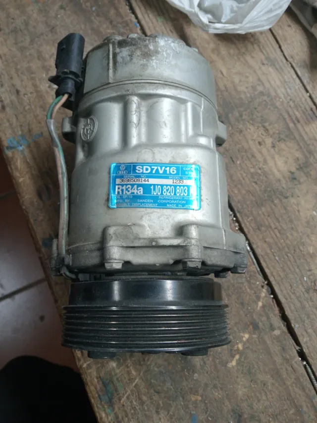 Compresor Aire Acondicionado SD7V16 VW