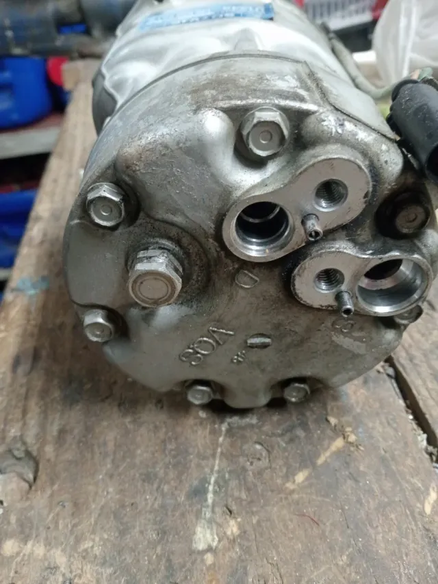 Compresor Aire Acondicionado SD7V16 VW