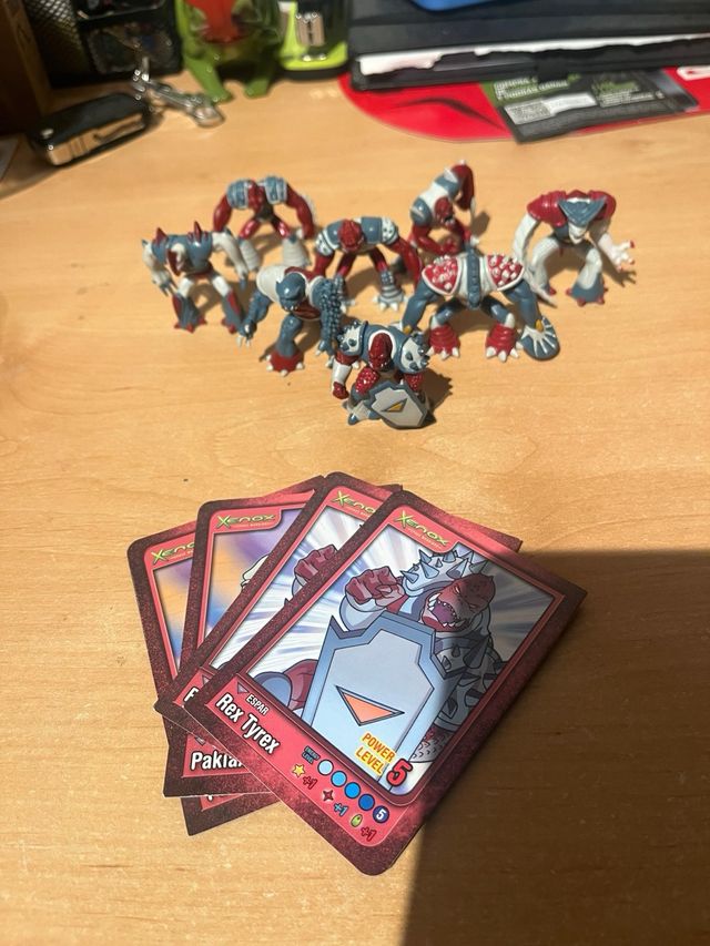 Figuras Xenox Panini