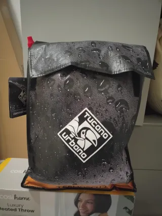 Cubrepiérnas Tucano Urbano R049 Negro