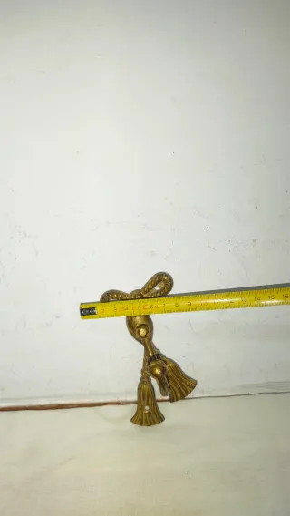 Alzapaños percha perchero antiguo bronce lazo