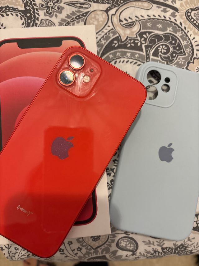iPhone 12 Rojo 64GB + Caja + Funda Azul