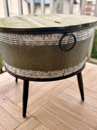 Mesa auxiliar rústica redonda