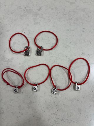UNO de 50 Candados Pulseras Plata