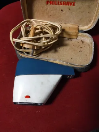 Máquina de afeitar antigua