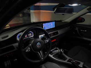 BMW 318d 2007