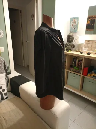 Camisa italiana negra con cremallera