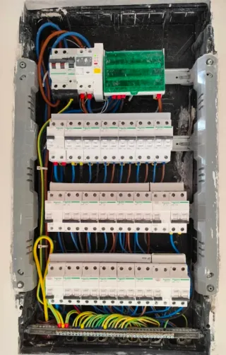 reformas de pisos/chalets/locales/ baños