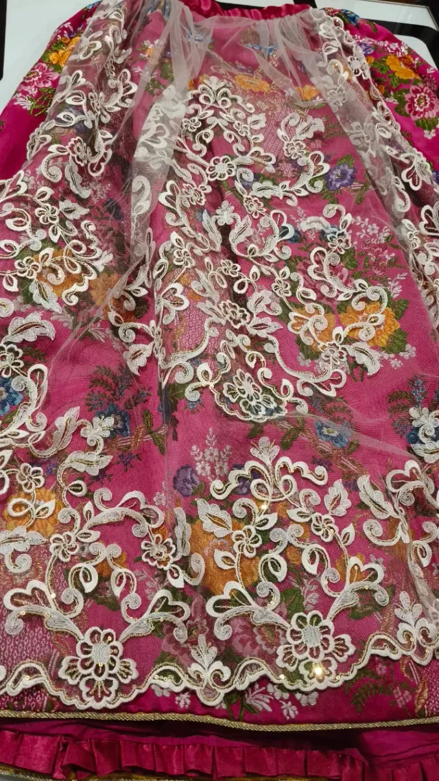 Traje de fallera para juvenil, un regalo!!!