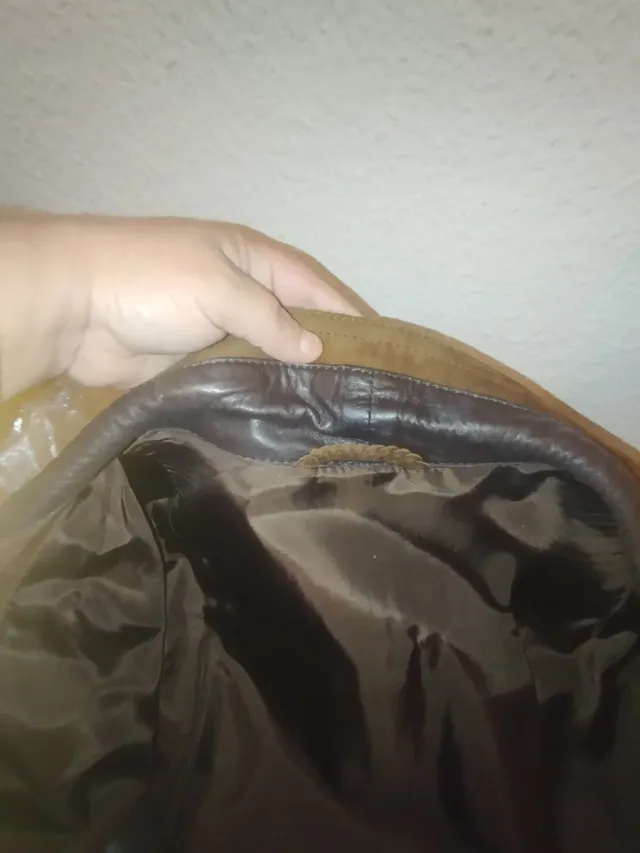 Gabardina ante y piel marrón