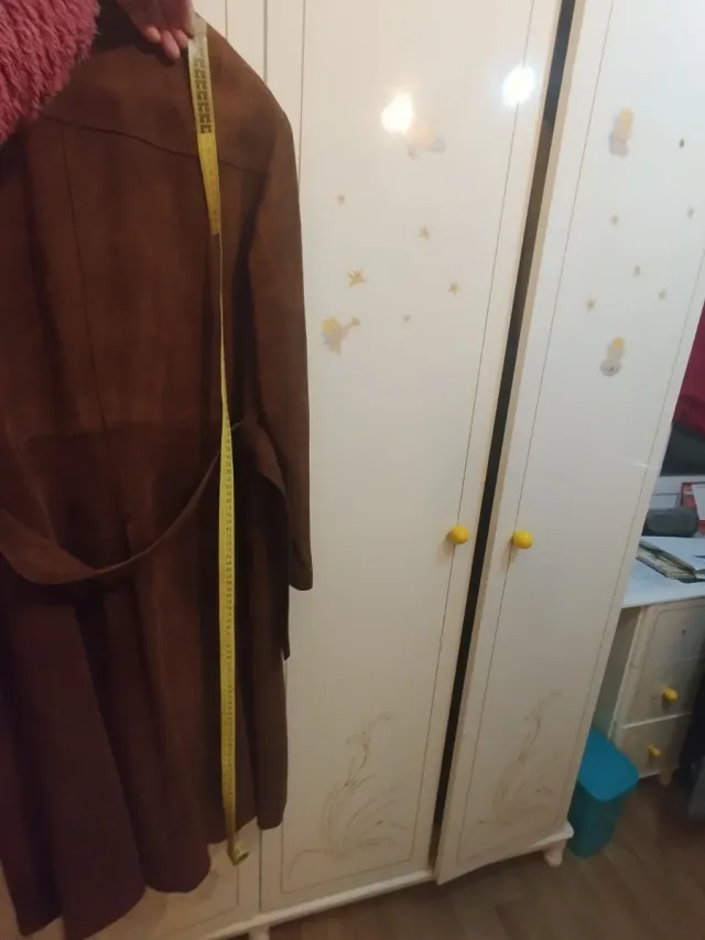 Gabardina ante y piel marrón