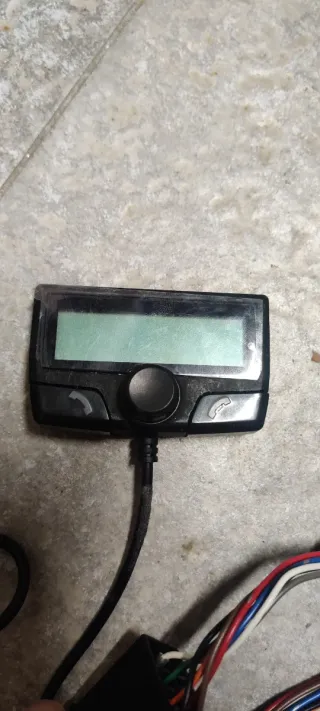 Parrot CK3100N Kit Manos Libres Bluetooth