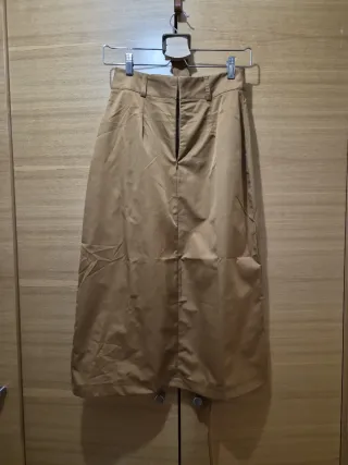 Conjunto blazer y falda marrón