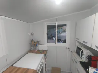 Caseta panel sándwich