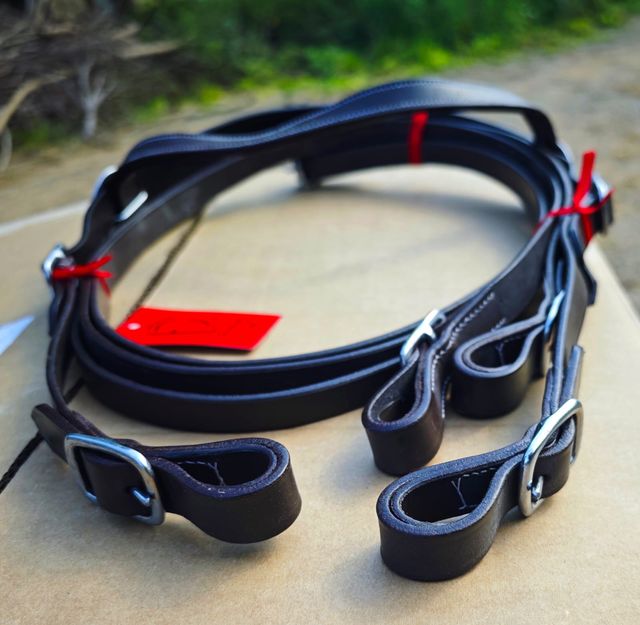 CABEZADA WESTERN CUERO COLOR A ELEGIR NUEVA ENVIO