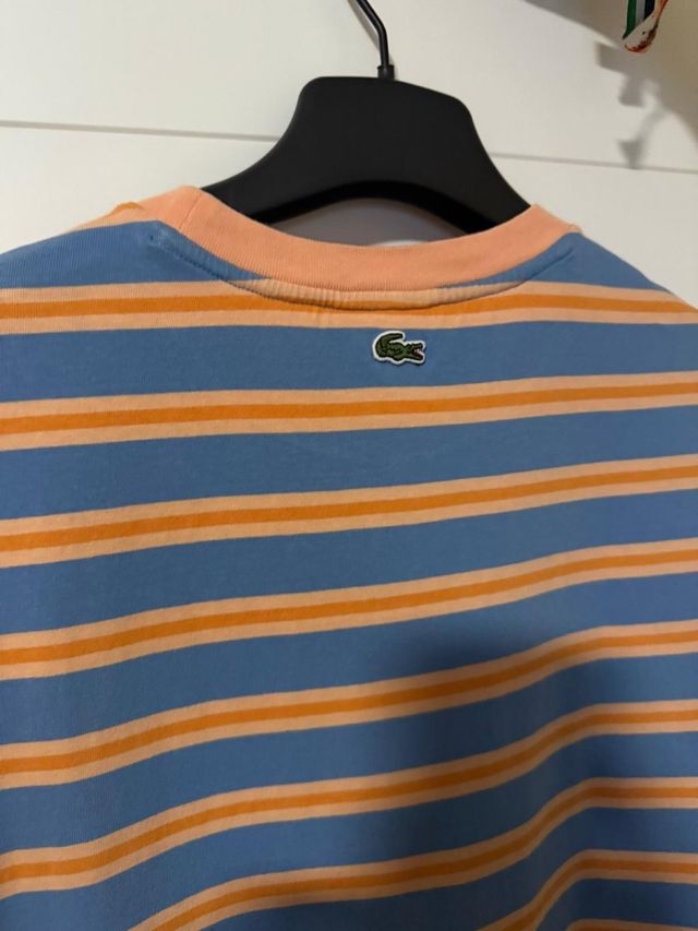 Camiseta Lacoste Rayas Azul Naranja