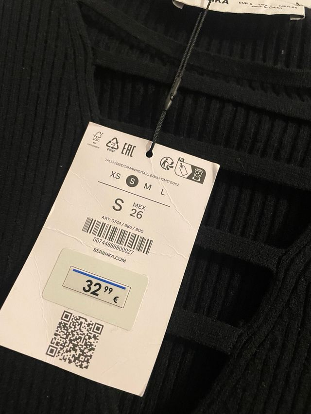 Vestido largo negro con etiqueta Talla S