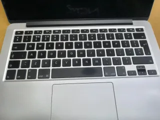 Apple MacBook Pro A1502 Plata