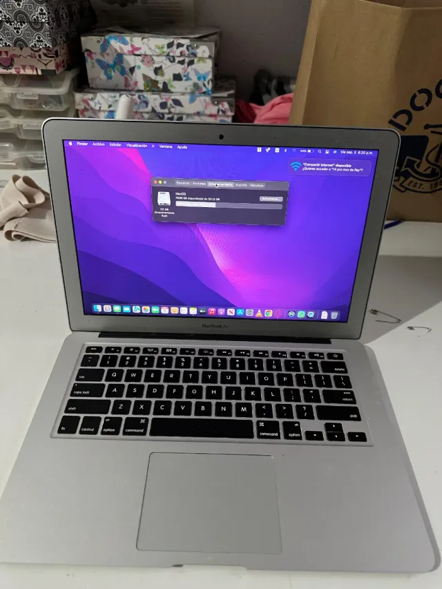 MacBook Air 13 (Early 2015)