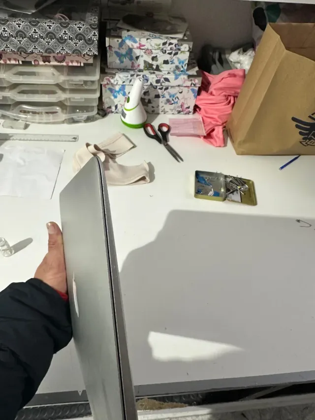 MacBook Air 13 (Early 2015)