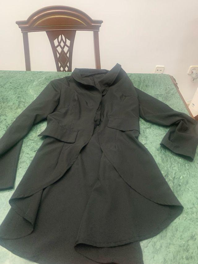 Chaqueta larga negra Fina