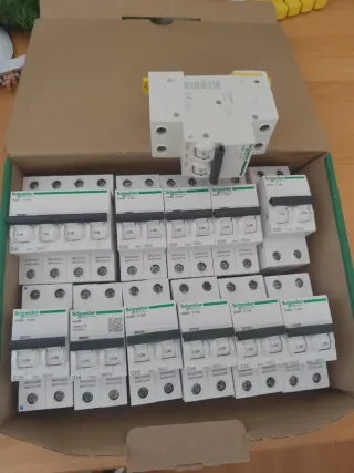 Lotes  Automático 10,16,20,25,32,40A diferencial