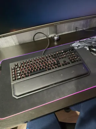 Tastiera Razer Chroma V2 RGB