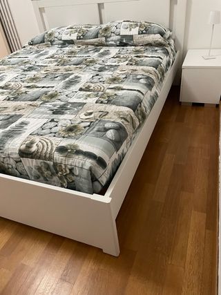 Letto matrimoniale Ikea