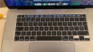 MacBook Pro 16” 2020 en muy buen estado