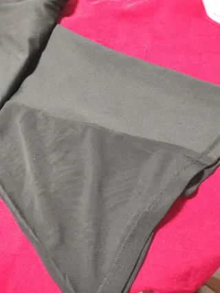 Mallas acampanadas negras