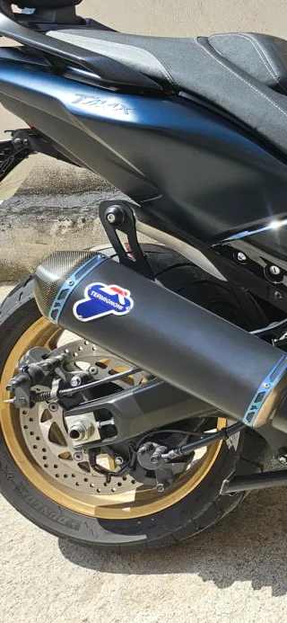 Tubo de escape T-Max 2023 Termignoni