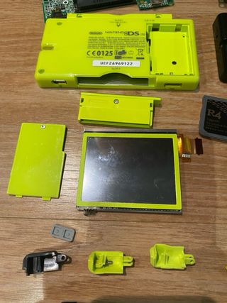 2 Nintendo DS Lite para piezas verde y negra