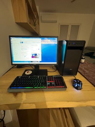 Ordenador sobremesa completo