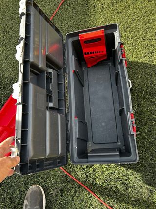 Caja de herramientas Keter Omega 24