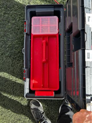 Caja de herramientas Keter Omega 24