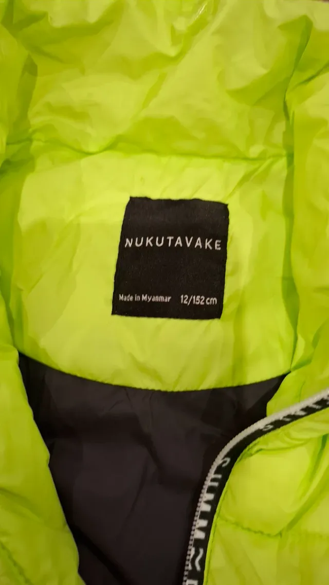 Natal - Colete verde 12 anos + oferta perfume