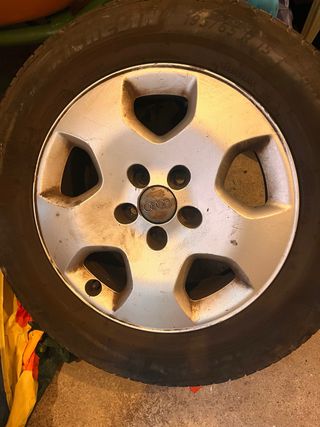 dos Llantas con neumáticos Audi 195/65 R15