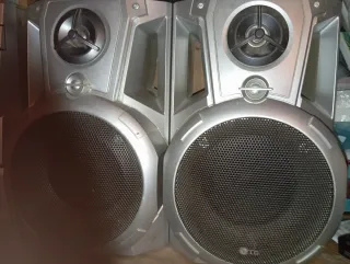 Minicadena LG 3CD MP3 CD-R/RW TAPE